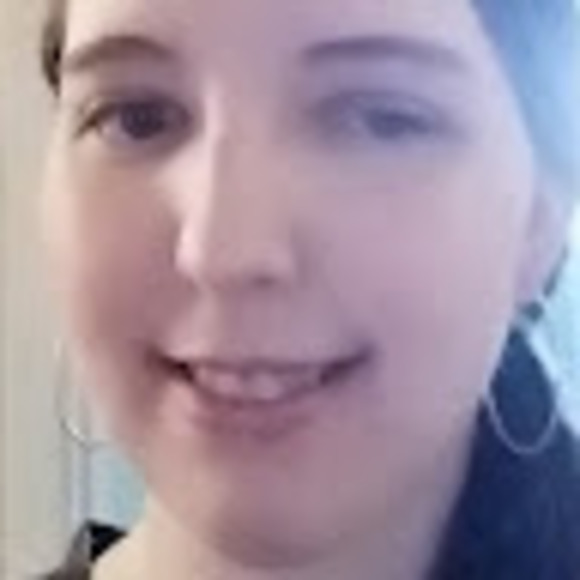 Meet your Posher, Heloise - Picture 2 of 2